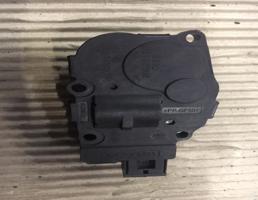 Мотор заслонки печки для Audi A4 (B8) 2007-2012  запчасти бу
