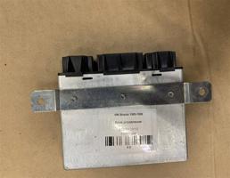 Блок управления для Volkswagen Sharan 1995-1999  запчасти бу