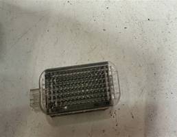 Плафон салонный для Audi A3 (8V) 2016-2019 рестайлинг  запчасти бу