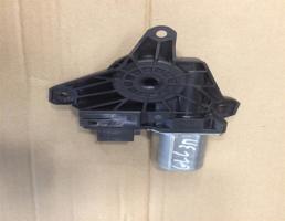 Мотор стеклоподъемника для Mercedes-Benz W205 C-classe 2014-2018  запчасти бу