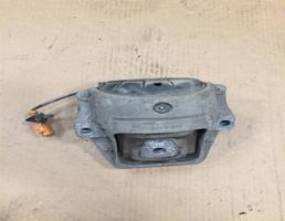 Опора двигателя для Audi A5/S5 Sportback (8T) 2007-2011  запчасти бу