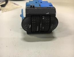 кнопка для Volkswagen Touareg 7L 2002-2006  запчасти бу