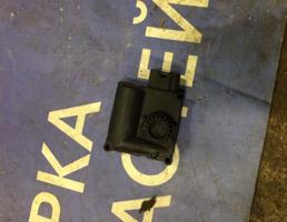 Мотор заслонки печки для Audi A6 (C6 4F) 2005-2008  запчасти бу