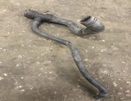 Патрубок для Volkswagen Passat (B5) 1996-2000  запчасти бу