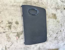 Сетка для Audi A4 (B8) 2007-2012  запчасти бу