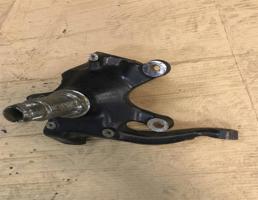 Кулак поворотный передний левый для BMW 7-серия E38 1994-2001  запчасти бу