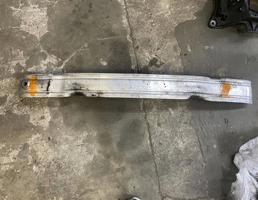 Усилитель переднего бампера для Audi A6 (C7 4G)2011-2014  запчасти бу