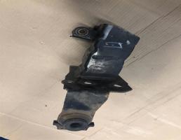 Кронштейн усилителя переднего бампера правый для Audi Q7 (4L)  2005 - 2009  запчасти бу