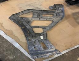 Кронштейн бампера для Porsche Cayenne III 2018 - >>  запчасти бу