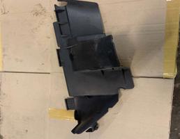 Воздуховод радиатора левый для Volkswagen Touareg 7L 2002-2006  запчасти бу