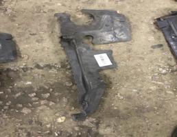 Воздуховод радиатора правый для Audi A6 (C6 4F) 2005-2008  запчасти бу