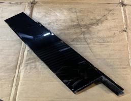 Накладка двери задней левой для Mercedes-Benz W253 X253 GLC 2015-2019  запчасти бу