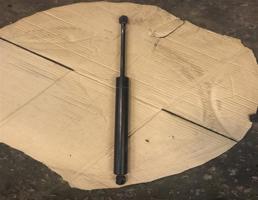 Амортизатор крышки багажника для Volkswagen Sharan 2000-2006  запчасти бу