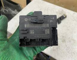 Блок управления двери для Audi A5/S5 Coupe (8T) 2007-2011  запчасти бу